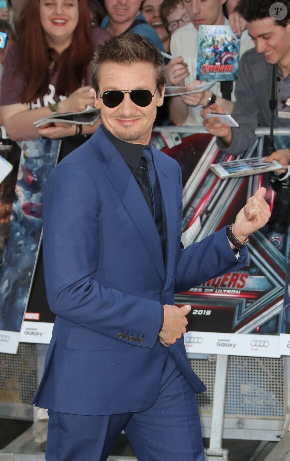 Jeremy Rennerà la première d'"Avengers: The Age Of Ultron" à Londres, le 21 avril 2015.