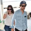 Lana Del Rey et son ex-compagnon Francesco Carrozzini prennent un avion à Los Angeles le 30 juillet 2015.