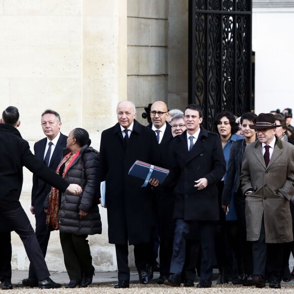 Thierry Braillard, Christiane Taubira, Harlem Désir, Laurent Fabius, Manuel Valls, Najat Vallaud-Belkacem, Bernard Cazeneuve, Ségolène Royal, Marisol Touraine, Michel Sapin - Traditionnel petit-déjeuner de rentrée du gouvernement au Palais de l'Elysée à Paris le 4 janvier 2016. ©Stéphane Lemouton/Bestimage