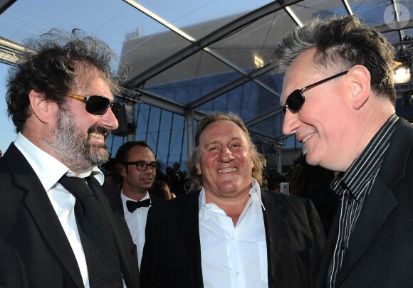 Gustave Kervern, Benoit Delépine et Gérard Depardieu à Cannes, le 20 mai 2010.