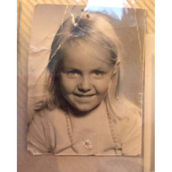 Valérie Damidot dévoile des photos de son enfance
