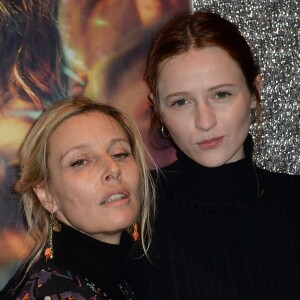 Florence Thomassin et Christa Theret - Avant première du film "La fille du patron" coproduit par Julie Gayet au Gaumont Opéra à Paris le 5 janvier 2016.