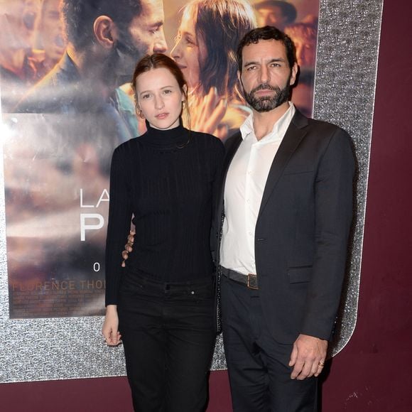 Christa Theret et Olivier Loustau (réalisateur) - Avant première du film "La fille du patron" coproduit par Julie Gayet au Gaumont Opéra à Paris le 5 janvier 2016.