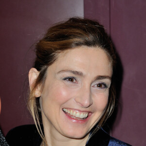 Julie Gayet - Avant première du film "La fille du patron" coproduit par Julie Gayet au Gaumont Opéra à Paris le 5 janvier 2016.