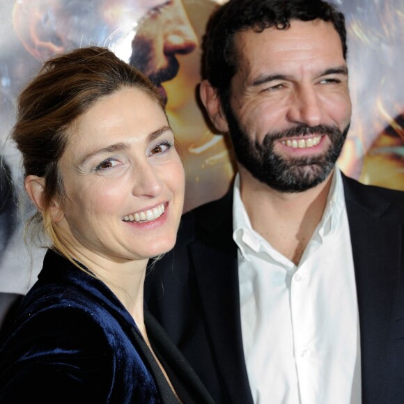 Olivier Loustau, Julie Gayet - Avant première du film "La fille du patron" coproduit par Julie Gayet au Gaumont Opéra à Paris le 5 janvier 2016.