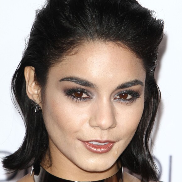 Vanessa Hudgens - Cérémonie des People's Choice Awards à Hollywood, le 6 janvier 2016.