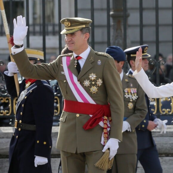 Le roi Felipe VI et la reine Letizia d'Espagne lors de la Pâque militaire le 6 janvier 2016 au palais du Pardo, à Madrid.