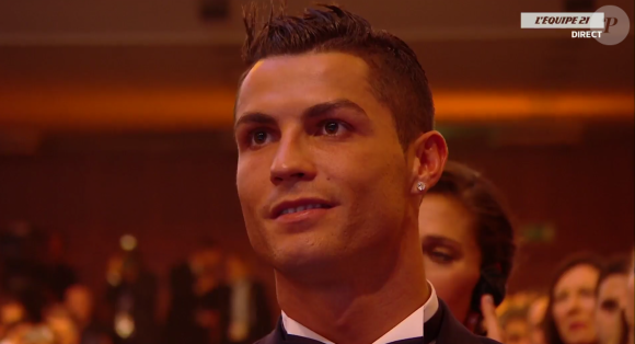 Cristiano Ronaldo lors du Ballon d'or 2015 à Zurich le 11 janvier 2016.