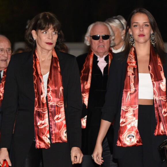 La princesse Stéphanie de Monaco et sa fille Pauline Ducruet - 40ème Festival International du Cirque de Monte-Carlo au chapiteau de Fontvieille à Monaco, le 14 janvier 2016. © Gaetan Luci/Pool Monaco/Bestimage