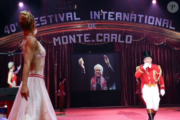 Hommage au Prince Rainier III de Monaco - 40e Festival International du Cirque de Monte-Carlo au chapiteau de Fontvieille à Monaco, le 14 janvier 2016. © Gaetan Luci/Pool Monaco/Bestimage