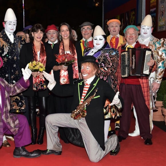 Stéphanie de Monaco et sa fille Pauline Ducruet arrivant à la soirée d'ouverture du 40e Festival International du Cirque de Monte-Carlo au chapiteau de Fontvieille à Monaco, le 14 janvier 2016. © Gaetan Luci/Pool Monaco/Bestimage