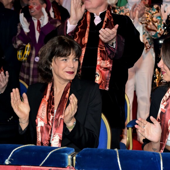 La princesse Stéphanie de Monaco et Pauline Ducruet - 40e Festival International du Cirque de Monte-Carlo au chapiteau de Fontvieille à Monaco, le 14 janvier 2016. © Gaetan Luci/Pool Monaco/Bestimage