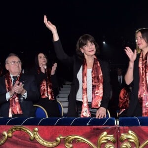 La princesse Stéphanie de Monaco, présidente du Festival, et sa fille Pauline Ducruet lors de la soirée inaugurale du 40e Festival International du Cirque de Monte-Carlo au chapiteau de Fontvieille à Monaco, le 14 janvier 2016. © Gaetan Luci/Pool Monaco/Bestimage