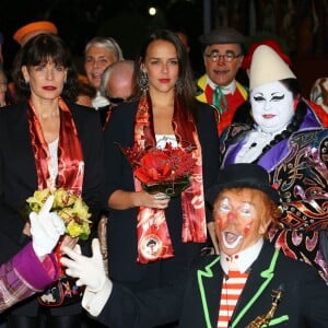 La princesse Stéphanie de Monaco et Pauline Ducruet lors de la soirée inaugurale du 40e Festival International du Cirque de Monte-Carlo au chapiteau de Fontvieille à Monaco, le 14 janvier 2016. © Olivier Huitel/Pool Monaco/Bestimage