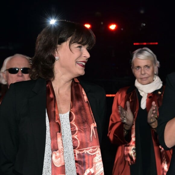 La princesse Stéphanie de Monaco, présidente du Festival, et sa fille Pauline Ducruet lors de la soirée inaugurale du 40e Festival International du Cirque de Monte-Carlo au chapiteau de Fontvieille à Monaco, le 14 janvier 2016. © Gaetan Luci/Pool Monaco/Bestimage