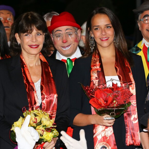 La princesse Stéphanie de Monaco et Pauline Ducruet lors de la soirée inaugurale du 40e Festival International du Cirque de Monte-Carlo au chapiteau de Fontvieille à Monaco, le 14 janvier 2016. © Olivier Huitel/Pool Monaco/Bestimage