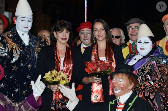 La princesse Stéphanie de Monaco et Pauline Ducruet lors de la représentation inaugurale du 40e Festival International du Cirque de Monte-Carlo au chapiteau de Fontvieille à Monaco, le 14 janvier 2016. © Charly Gallo/Pool Monaco/Bestimage