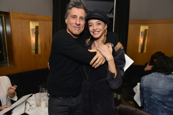 Marc Simoncini et Hélène de Fougerolles lors de la soirée AClub au restaurant L'Avenue, Paris, le 14 janvier 2016.