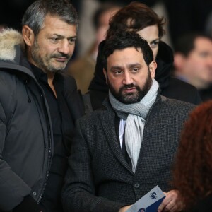 Cyril Hanouna - People lors du match de Ligue 1 Psg-Lyon lors de la 18e journée au Parc des Princes à Paris, le 13 décembre 2015.