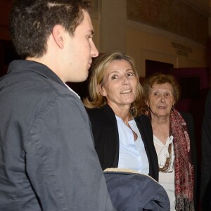 Exclusif - Patrick Poivre d'Arvor et Claire Chazal sont réunis autour de leur fils François Poivre d'Arvor, et discutent avec Bernadette Chirac lors du concert caritatif "Hommage à Solenn" au bénéfice de la Maison de Solenn sous l'égide de la Fondation Hôpitaux de Paris - Hôpitaux de France au théâtre des Champs-Elysées à Paris, le 9 décembre 2015. © Guirec Coadic/Bestimage