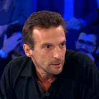 ONPC - Mathieu Kassovitz : "Yann Moix est un petit con sans honneur"