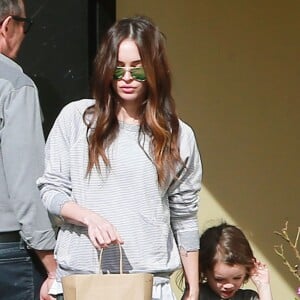 Exclusif - Alors que le couple est en instance de divorce, Brian Austin Green et Megan Fox sont allés déjeuner avec leur fils Noah dans un restaurant à Los Angeles. Le 17 janvier 2016