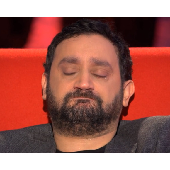 Cyril Hanouna fond en larmes en évoquant sa grand-mère. Extrait de l'émission "Le Divan", présentée par Marc-Olivier Fogiel sur France 3 et diffusée le 9 février prochain.