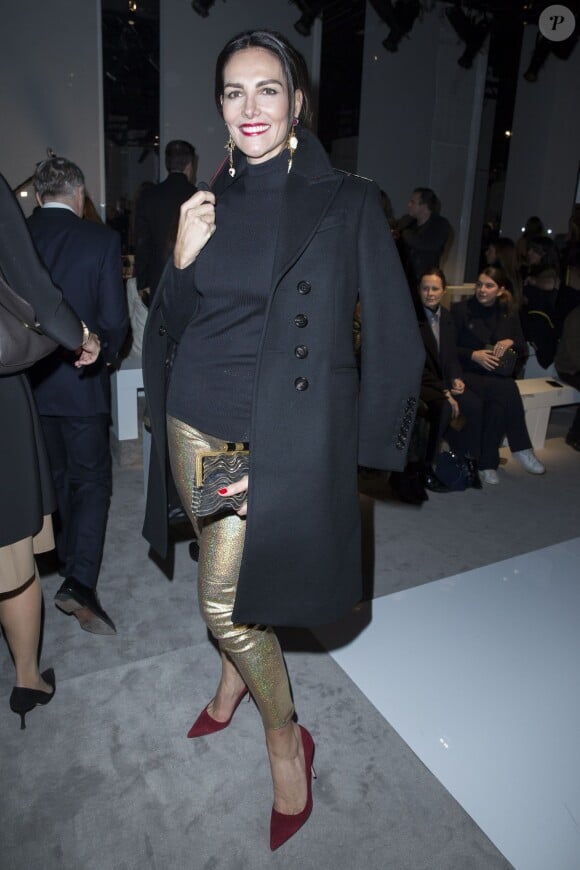 Adriana Abascal - Défilé Atelier Versace (collection printemps-été 2016) au Pavillon Vendôme. Paris, le 24 janvier 2016.
