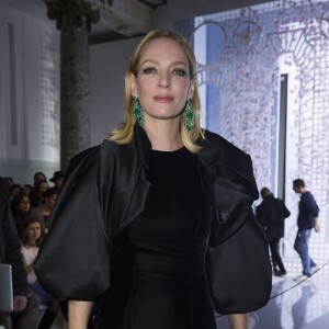 Uma Thurman - Défilé Ralph & Russo (collection Haute Couture printemps-été 2016) au Pavillon Cambon. Paris, le 25 janvier 2016.