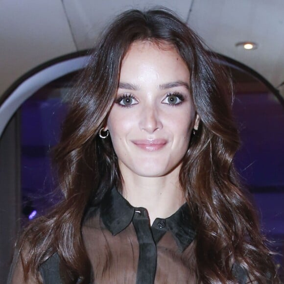 Charlotte Le Bon - Dîner de la mode 2016 pour le Sidaction au pavillon d'Armenonville à Paris, le 28 janvier 2016. © Olivier Borde/Bestimage