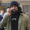 Kanye West arrive à l'aéroport de Los Angeles le 27 janvier 2017.