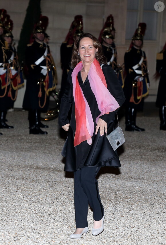Ségolène Royal au dîner d'état donné en l'honneur du président cubain Raul Castro au palais de l'Elysée à Paris, le 1er février 2016. ©Dominique Jacovides/Bestimage