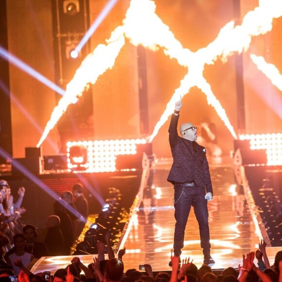 Exclusif - Pascal Obispo - Emission "Bercy fête ses 30 ans - Le concert anniversaire" diffusée le 4 décembre 2015 sur TF1 en direct depuis l'AccorHotels Arena à Paris. ©Veeren/Moreau/Bestimage