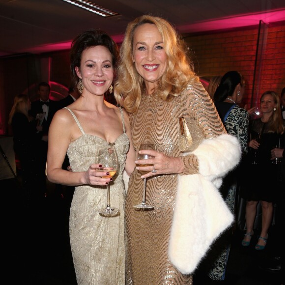 Helen McCrory et Jerry Hall - Le prince Charles, prince de Galles assiste au dîner de gala "Prince's Trust Invest in Futures" à Londres le 4 février 2016.  Kylie Minogue and Prince Charles, Prince of Wales attend a pre-dinner reception for the Prince's Trust Invest in Futures Gala Dinner at The Old Billingsgate on February 4, 2016 in London, England. The dinner saw the financial community come together to raise vital funds for the youth charity which helps disadvantaged children turn their lives around04/02/2016 - Londres