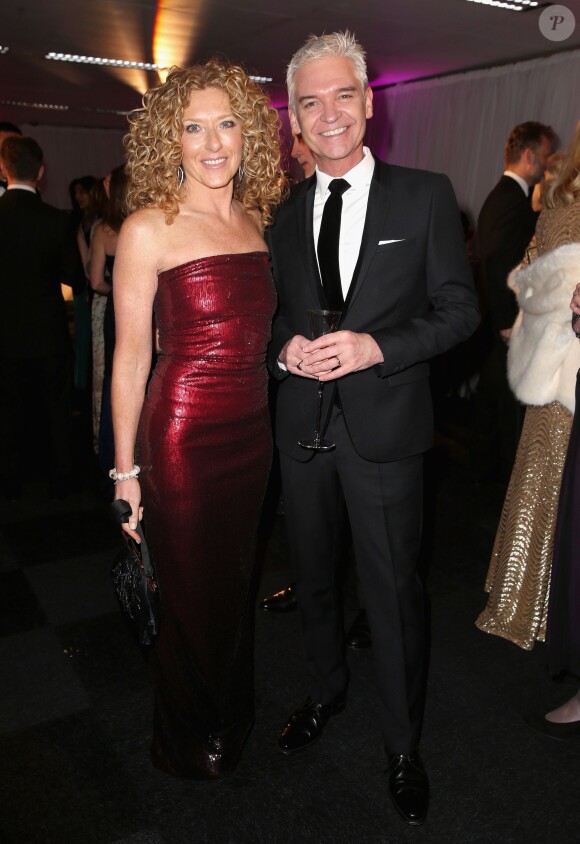 Kelly Hoppen et Phillip Schofield - Le prince Charles, prince de Galles assiste au dîner de gala "Prince's Trust Invest in Futures" à Londres le 4 février 2016.  Kylie Minogue and Prince Charles, Prince of Wales attend a pre-dinner reception for the Prince's Trust Invest in Futures Gala Dinner at The Old Billingsgate on February 4, 2016 in London, England. The dinner saw the financial community come together to raise vital funds for the youth charity which helps disadvantaged children turn their lives around04/02/2016 - Londres