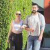Rose McGowan la tête rasée avec son mari Davey Detail à West Hollywood le 20 novembre 2015. CPA/Bestimage