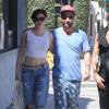 Rose McGowan fait du shopping avec son compagnon Davey Detail et un ami a Hollywood le 17 juillet 2013.