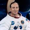 Edgar Mitchell, l'un des douze hommes qui a marché sur la lune, est mort à l'âge de 85 ans le 4 février 2016 à West Palm Beach en Floride. Il faisait partie de la mission Apollo 14.