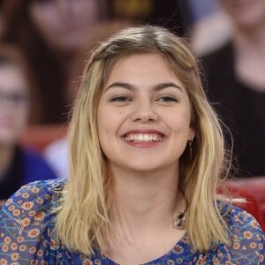 Louane Emera - Enregistrement de l'émission "Vivement Dimanche" à Paris le 3 février 2016. © Coadic Guirec/Bestimage