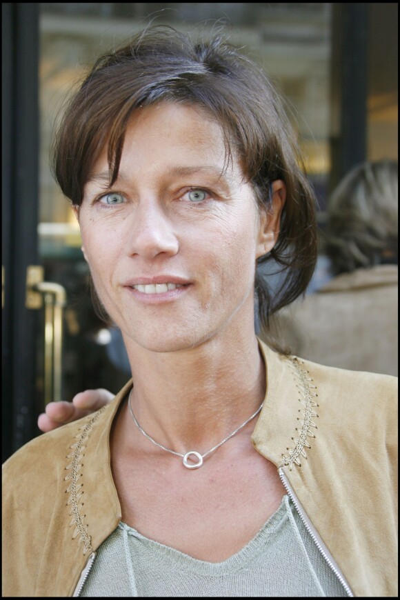 Carole Gaessler - Conférence de presse de rentrée 2007-2008 de France Télévisions.