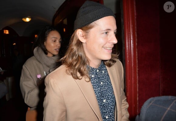 Pierre Sarkozy et sa compagne assistent à la générale de la pièce "Big Bang" de Igor et Grichka Bogdanov au théâtre du Gymnase à Paris le 8 février 2016. © Veeren/Bestimage