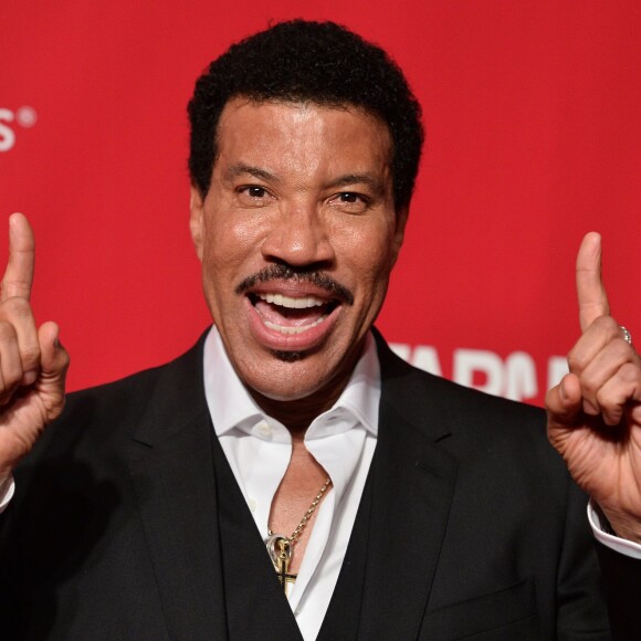 Lionel Richie lors de la soirée MusiCares Person of the Year honoring Lionel Richie au Los Angeles Convention Center le 13 février 2016.