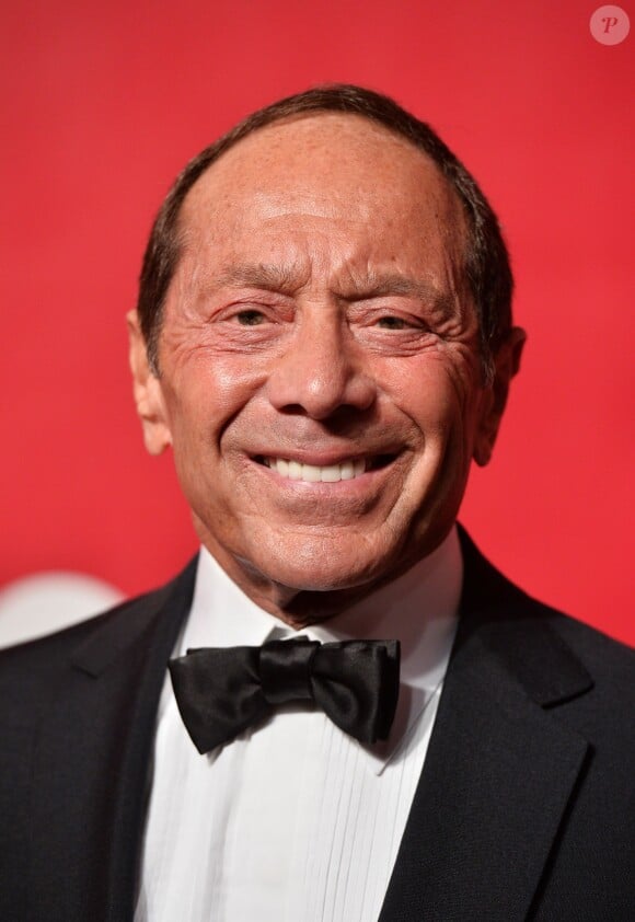 Paul Anka lors de la soirée MusiCares Person of the Year honoring Lionel Richie au Los Angeles Convention Center le 13 février 2016.