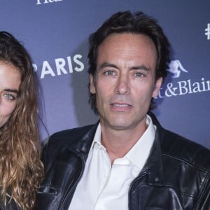 Exclusif - Anthony Delon et sa fille Alyson Le Borges - Inauguration de la boutique Harmont & Blaine à Paris, ce mardi 13 octobre. La marque italienne Harmont & Blaine a inauguré sa première boutique française à Paris, située au 35 boulevard des Capucines. Lancée en 1995 à Capri, la marque au teckel a présenté aux invités une collection complète pour hommes et femmes. Dans une ambiance conviviale, les invités ont pu découvrir l'univers de cette nouvelle marque raffinée au style épuré et 100% Made in Italy.