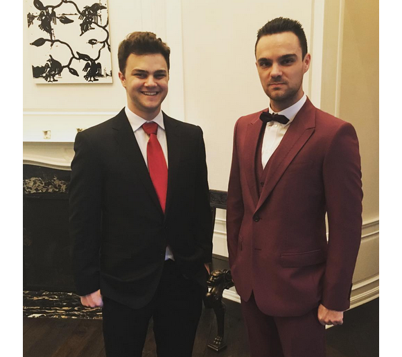 Jamie et Jeremy Iovine lors du mariage de leur papa Jimmy Iovine avec la belle Liberty Ross. Photo publiée sur Instagram, le 14 février 2016.