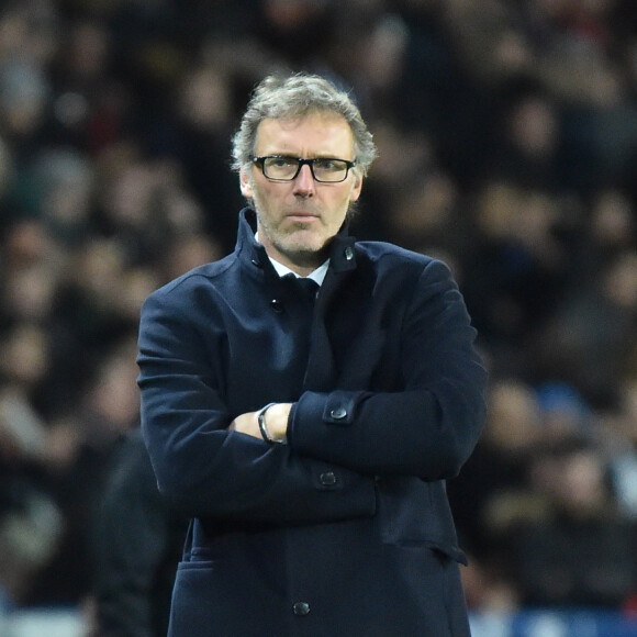 Laurent Blanc lors du 16e de Coupe de France entre le Paris Saint-Germain et l'Olympique Lyonnais au Parc des Princes à Paris, le 10 février 2016