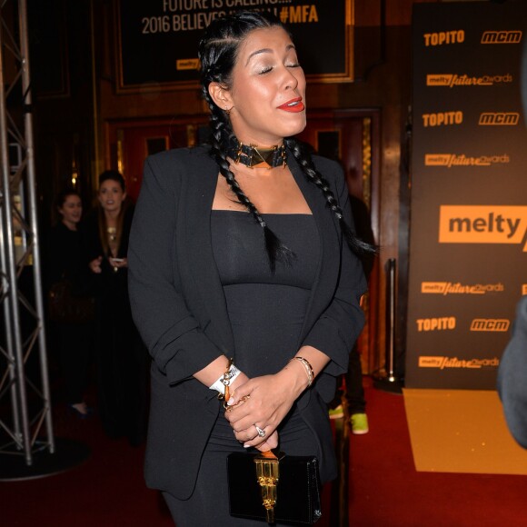 Ayem Nour, enceinte, à la cérémonie des Melty Future Awards 2016 au Grand Rex à Paris, le 16 février 2016. © Veeren