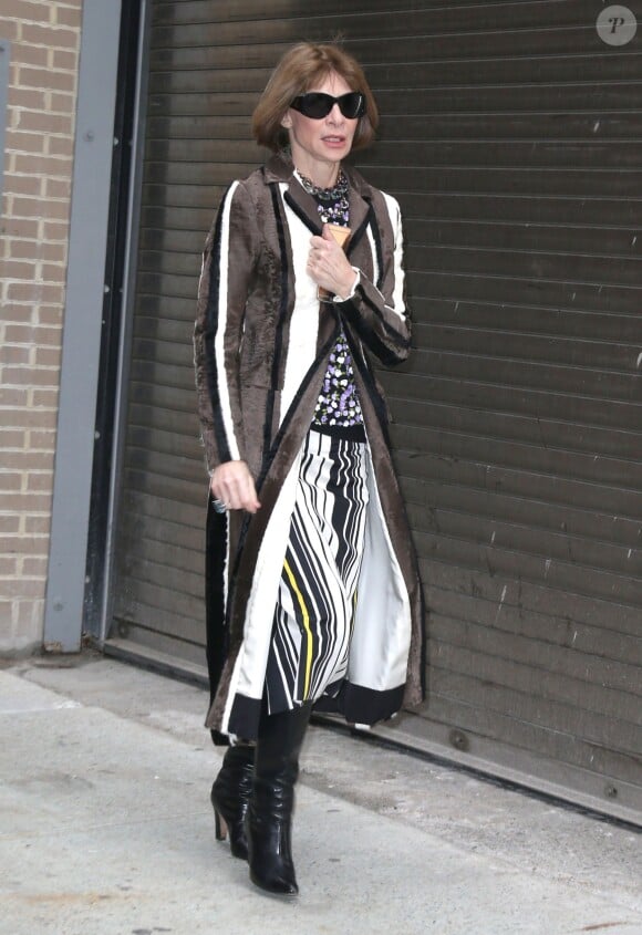 Anna Wintour - Sorties du défilé Michael Kors lors de la fashion week à New York, le 17 février 2016. 17 February 2016.
