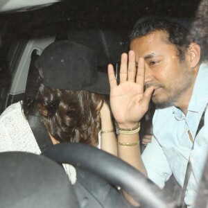 Nina Dobrev de sortie avec Chace Crawford, se cache des photographes, après avoir fait la fête à la Villa Lounge à West Hollywood. Le 16 février 2016