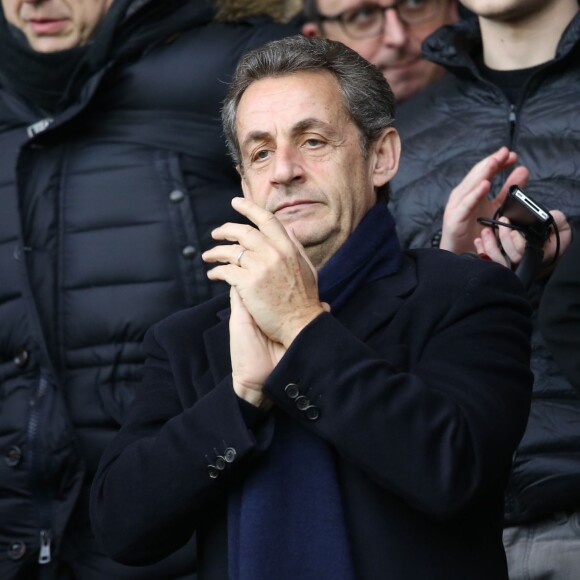 Nicolas Sarkozy assiste au match opposant PSG à Reims, lors de la 27e journée de Ligue 1 au Parc des Princes à Paris, le 20 février 2016.